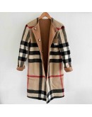 Burberry 8068683 雙面外套 駝