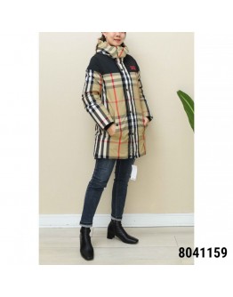 Burberry 8041159 1003 羽絨外套