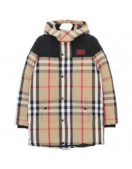 Burberry 8041159 1003 羽絨外套