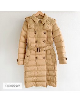 Burberry 8072085 羽絨雙排釦大衣 駝