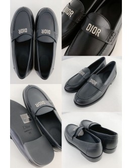 Dior 樂福鞋