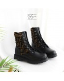 FENDI 咖啡老花字母馬丁靴