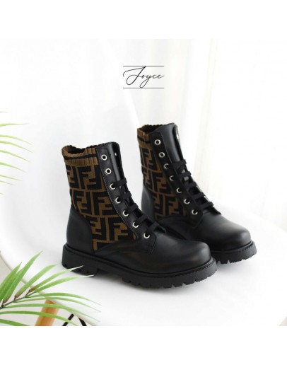 FENDI 咖啡老花字母馬丁靴