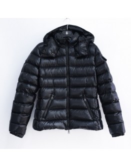 Moncler Bady 大人款拉鍊連帽外套 黑