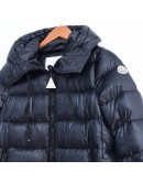 Moncler Suyen 連帽拉鍊外套 黑
