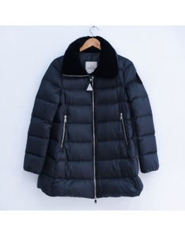 Moncler  Torcon 天鵝絨立領拉鍊外套 黑