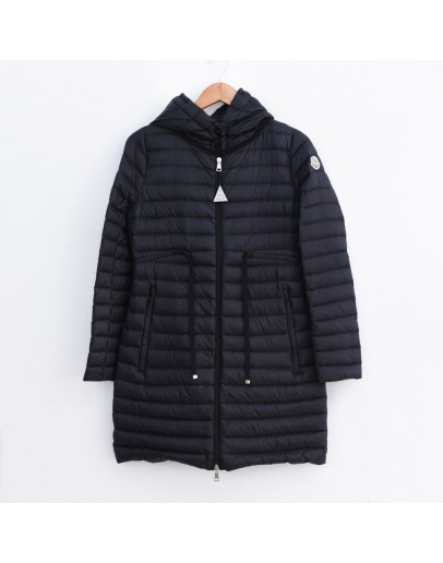 Moncler Barbel 長版縮腰連帽拉鍊外套 黑