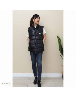 Moncler Tibb 男生背心 黑