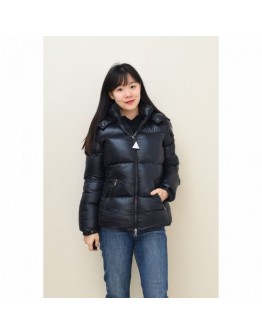 Moncler Fourmine 女士短款羽絨服