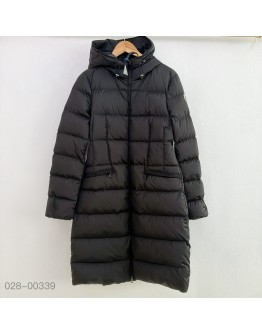 Moncler  Avocette 連帽長版羽絨外套 黑