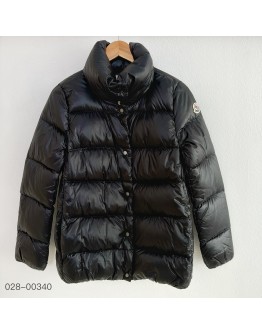 Moncler  Cochevis 立領羽絨外套 黑