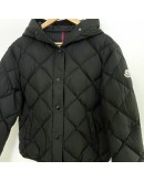 Moncler Arvouin 菱格羽絨外套 黑