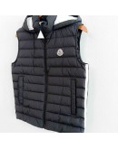 Moncler Kamaria 側邊橫條背心 黑