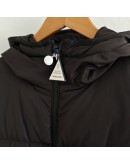 Moncler Sirli腰扣羽絨外套 黑