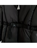 Moncler Sirli腰扣羽絨外套 黑