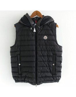  Moncler Bourget 男款連帽背心 黑