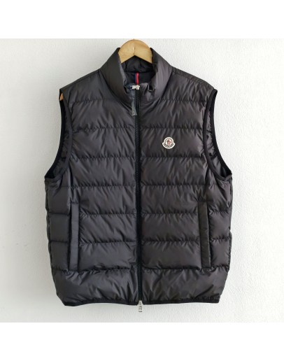 Moncler Contrin立領背心 黑
