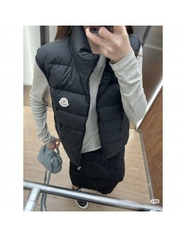 Moncler Contrin立領背心 黑