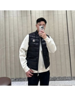  Moncle Gui男款背心 黑