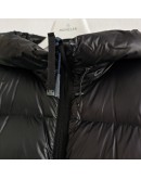  Moncler Serittes 女款連帽羽絨服 黑