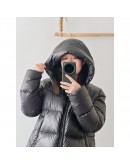 Moncler Serittes 女款連帽羽絨服 黑