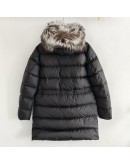 Moncler Aphroti 長羽絨外套 黑色 