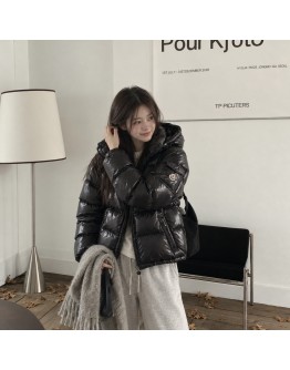 Moncler Maya羽絨外套 黑