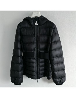 Moncler MAGNOLIA連帽束腰修身外套 黑