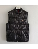 Moncler RESTIGO GILET 男款輕量羽絨背心 黑