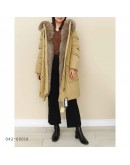 Woolrich 8926 羽絨外套 卡其色