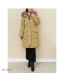 Woolrich 8926 羽絨外套 卡其色